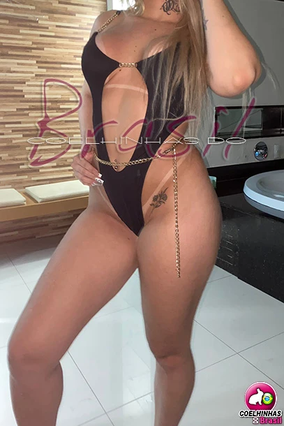 foto caseira 13 da garota acompanhante em Natal, ela é blogueira universitária estilo patricinha | Acompanhantes Natal | COELHINHAS DO BRASIL