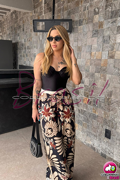 foto caseira 14 da garota acompanhante em João Pessoa, ela é blogueira universitária estilo patricinha | Acompanhantes João Pessoa | COELHINHAS DO BRASIL