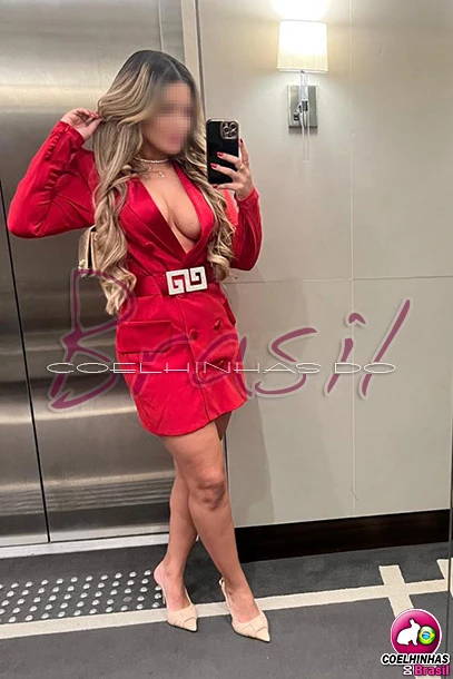 foto caseira 13 da garota acompanhante em Porto de Galinhas, ela é blogueira universitária estilo patricinha | Acompanhantes Porto de Galinhas | COELHINHAS DO BRASIL