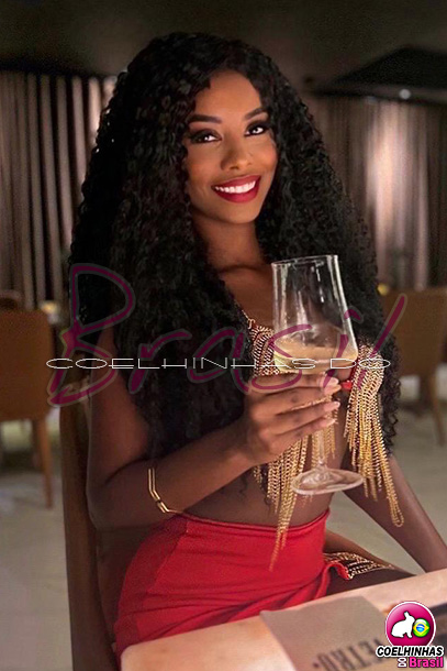 foto 4 da garota acompanhante em Recife, ela é blogueira universitária estilo patricinha | Acompanhantes Recife | COELHINHAS DO BRASIL