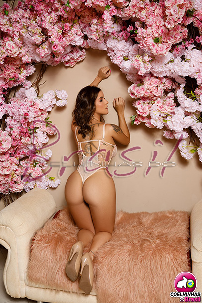 foto 2 da garota acompanhante em Natal, ela é blogueira universitária estilo patricinha | Acompanhantes Natal | COELHINHAS DO BRASIL