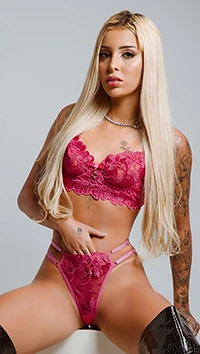 Imagem sofisticada da acompanhante Melissa Rafaela disponível em São Paulo com ensaio premium e perfil VIP.
