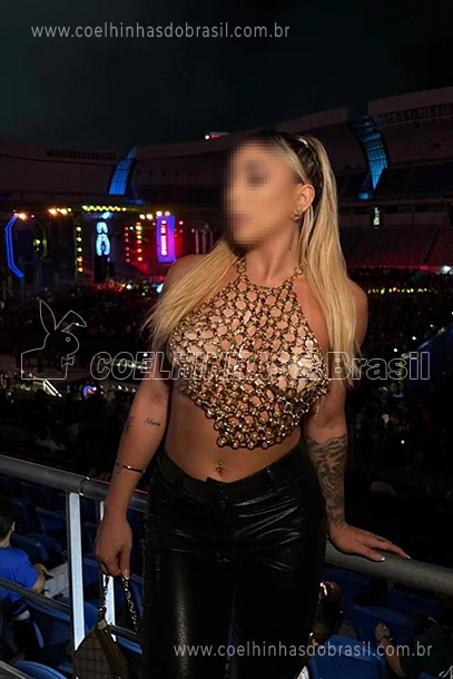 foto caseira 13 da garota acompanhante em Recife, ela é blogueira universitária estilo patricinha | Acompanhantes Recife | COELHINHAS DO BRASIL