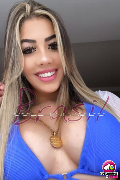 foto caseira 10 da garota acompanhante em Salvador, ela é blogueira universitária estilo patricinha | Acompanhantes Salvador | COELHINHAS DO BRASIL