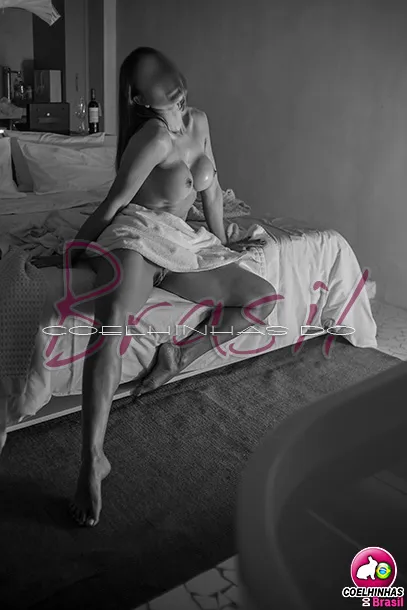 foto 4 da bela garota disponível para encontro virtual ou bate-papo erótico no COELHINHAS DO BRASIL